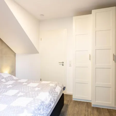 Hafenkante Apartman *